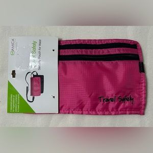 003 BLT BG: Amica security pouch